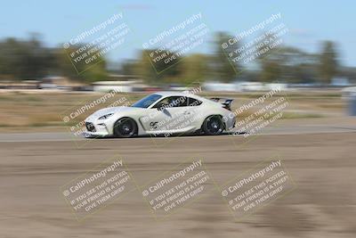 media/Oct-04-2025-OnGrid (Sat) [[44bd565ffa]]/Blue Group/Grapevine/